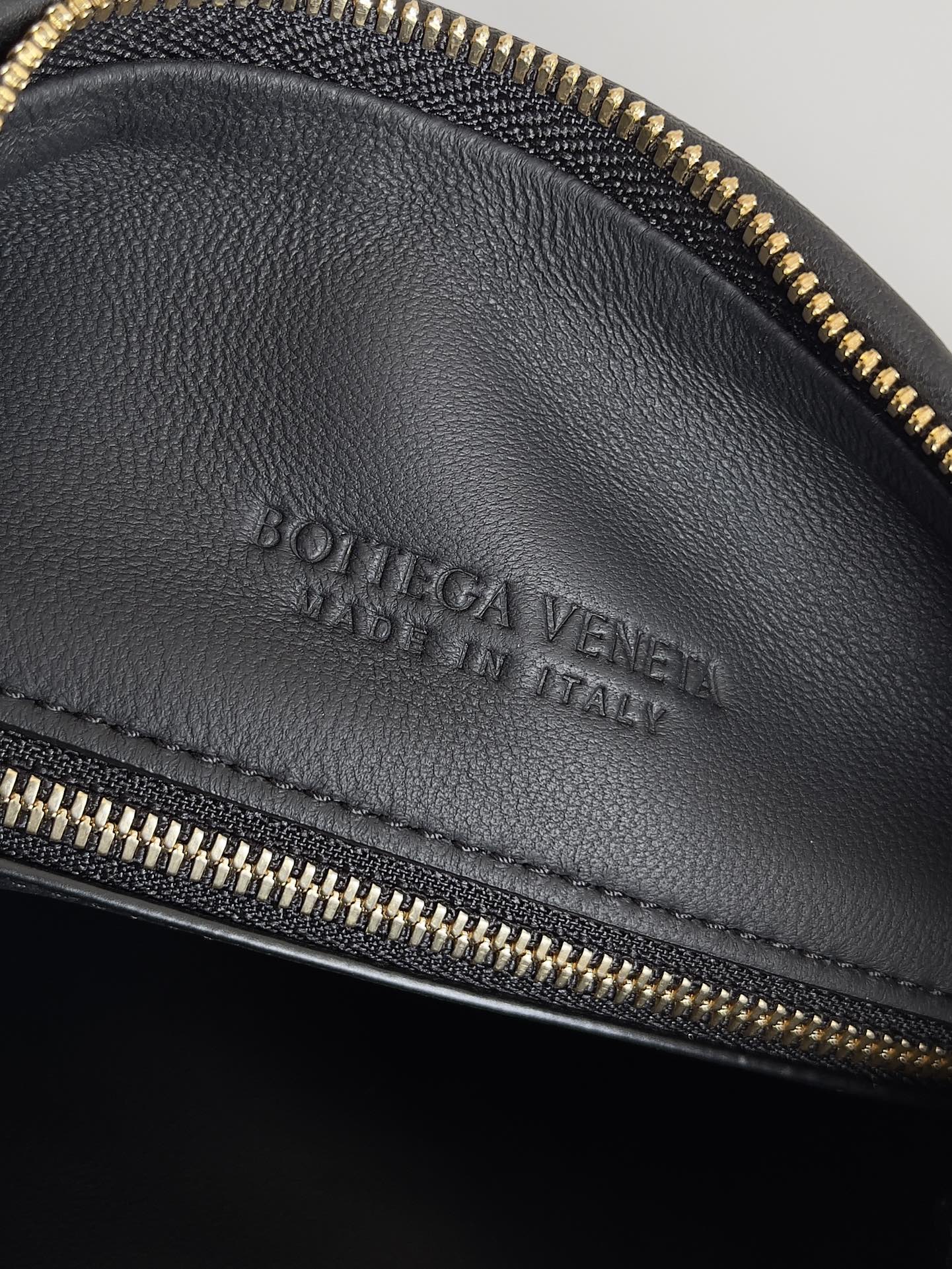 [TOP] Bottega Veneta BV GemeIIi Bag 36x10x25cm - Black