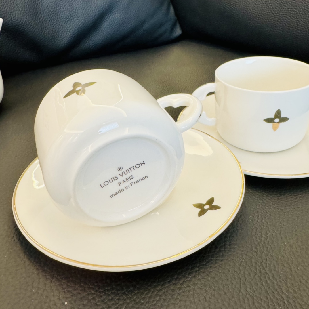 [TOP] Louis Vuitton LV Tea Set Gift Box