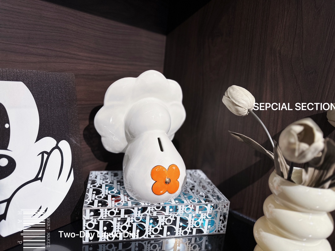 [TOP] Louis Vuitton LV Ceramic Piggy Bank