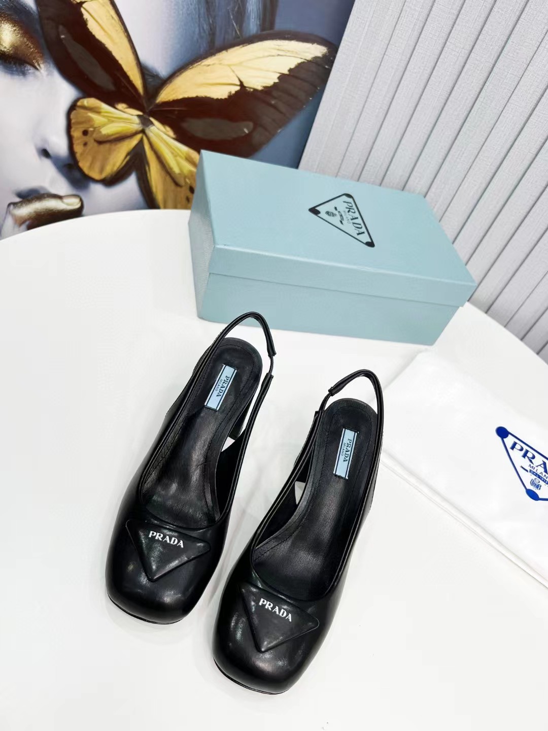 [TOP] PRADA Mules  - Black