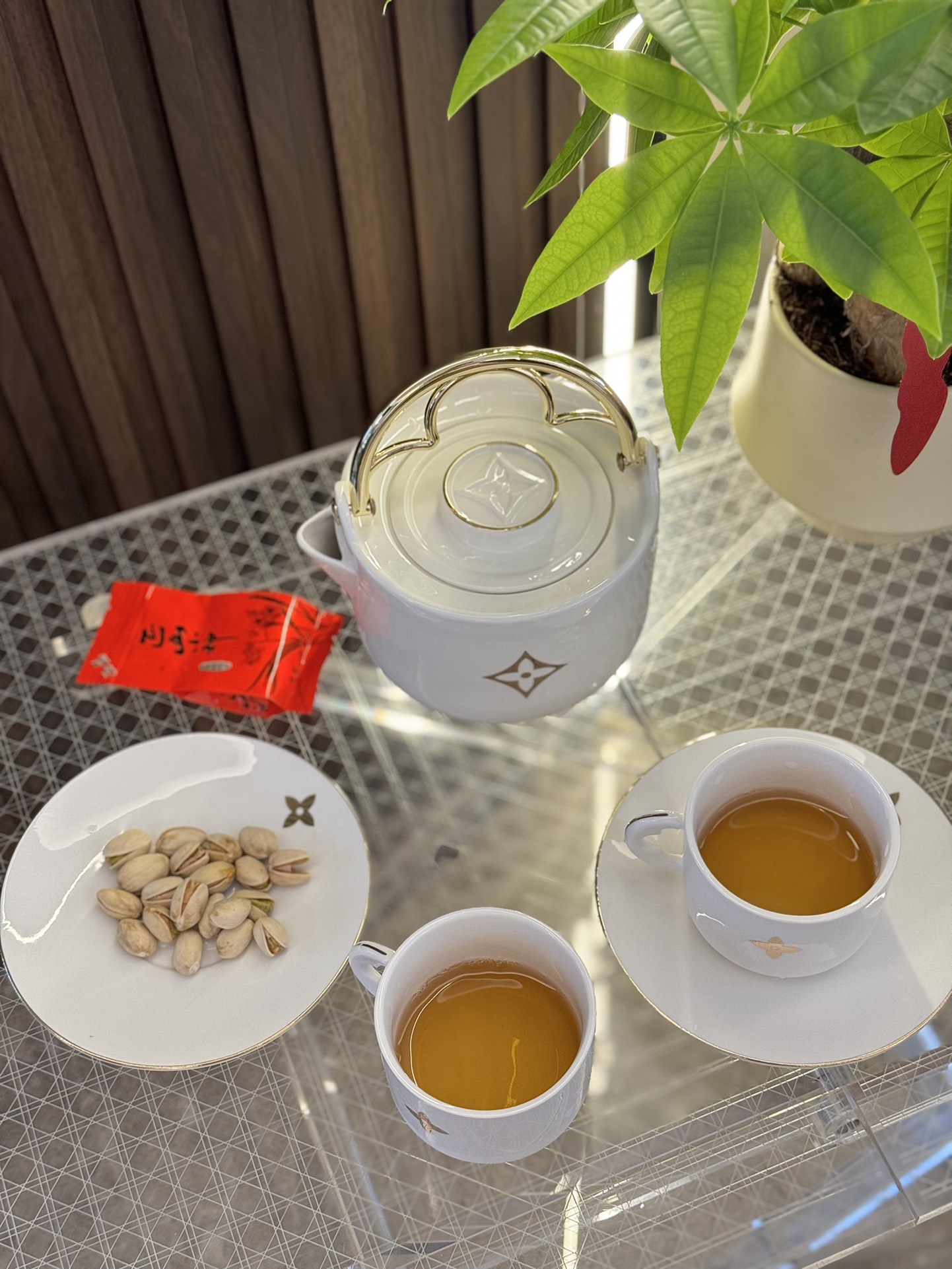 [TOP] Louis Vuitton LV Tea Set Gift Box