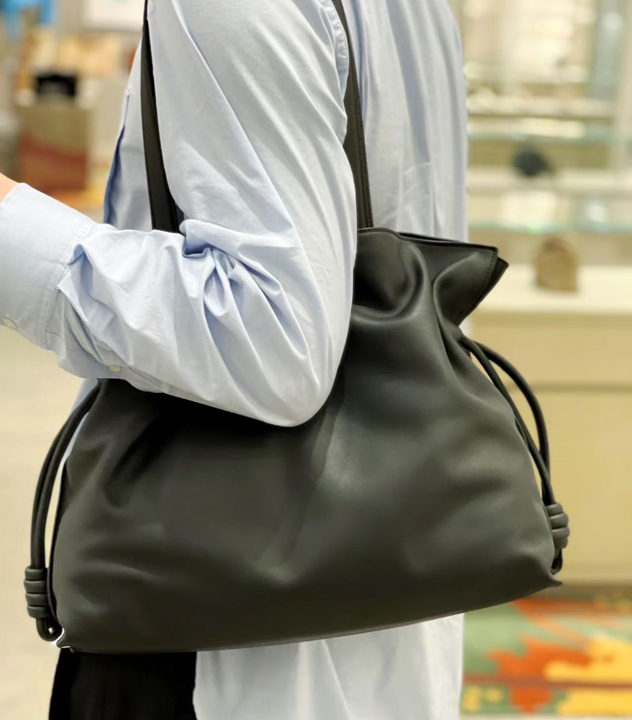 [TOP] LOEWE Flamenco Bag Cowhide Large 38x29x14cm - Black