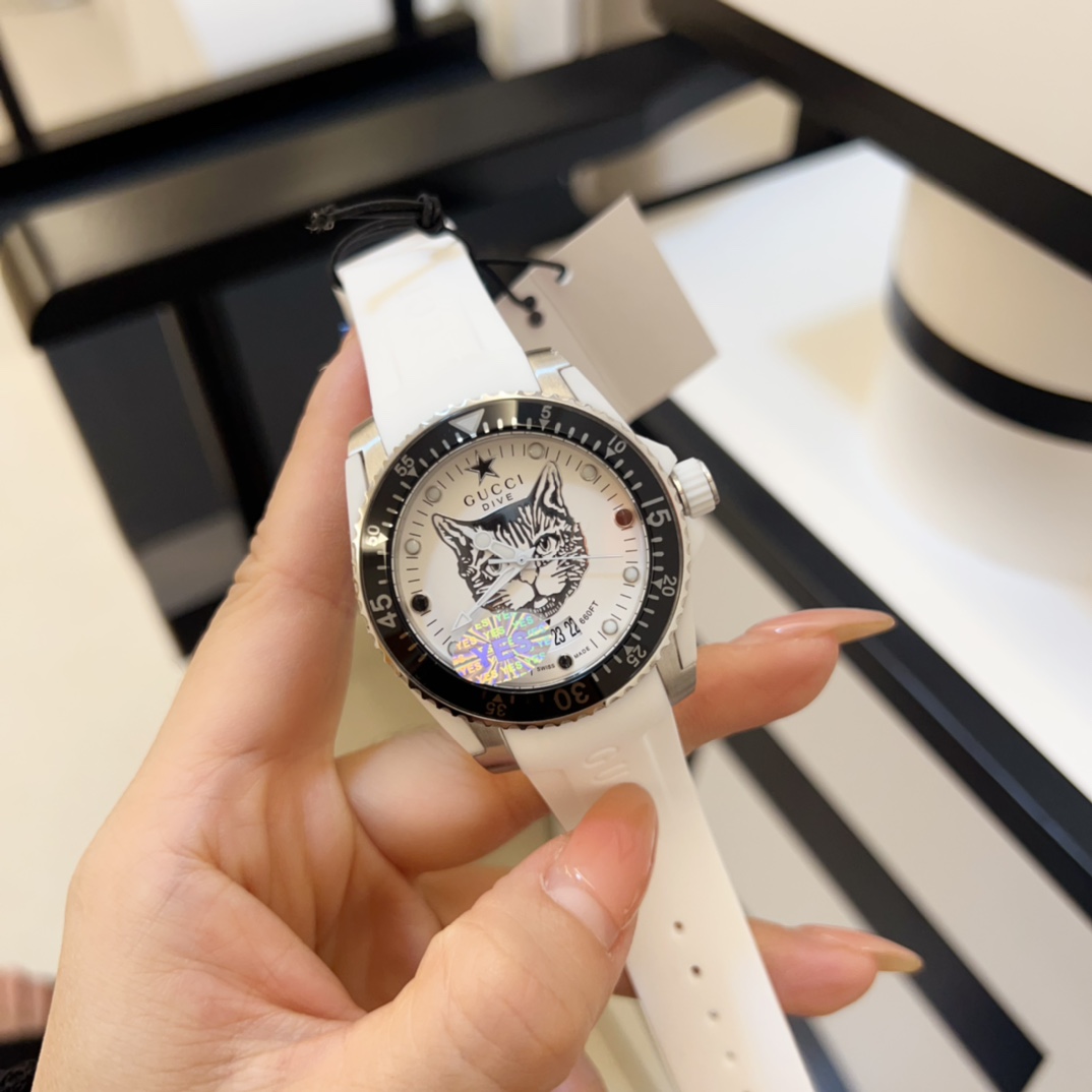 [TOP] GUCCI Guchi DIVE Series Watch 40mm