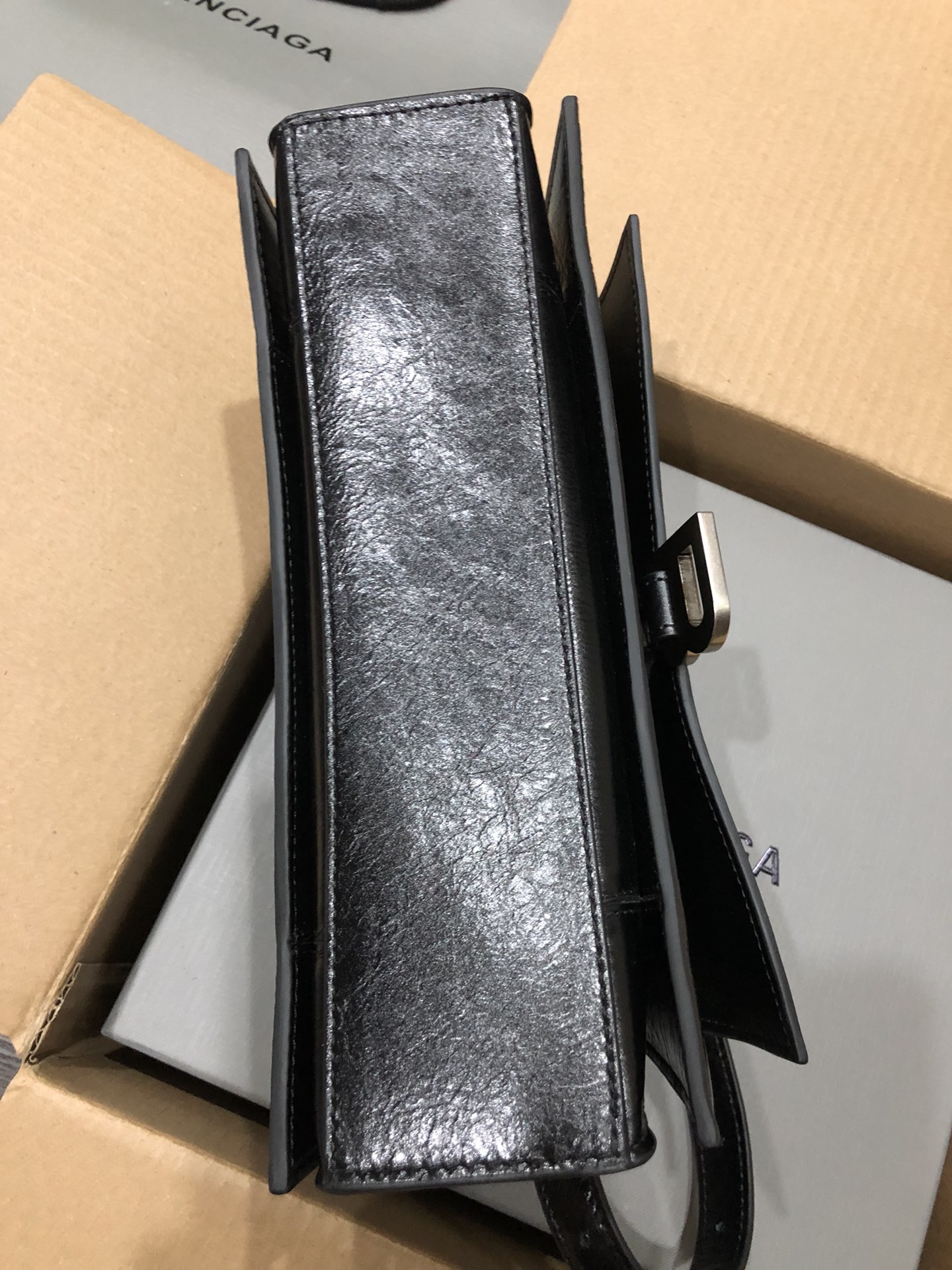 [TOP] BALENCIAGA Crush Bag Calfskin 25x 15x 9.5cm/31x  20x 12cm - Black