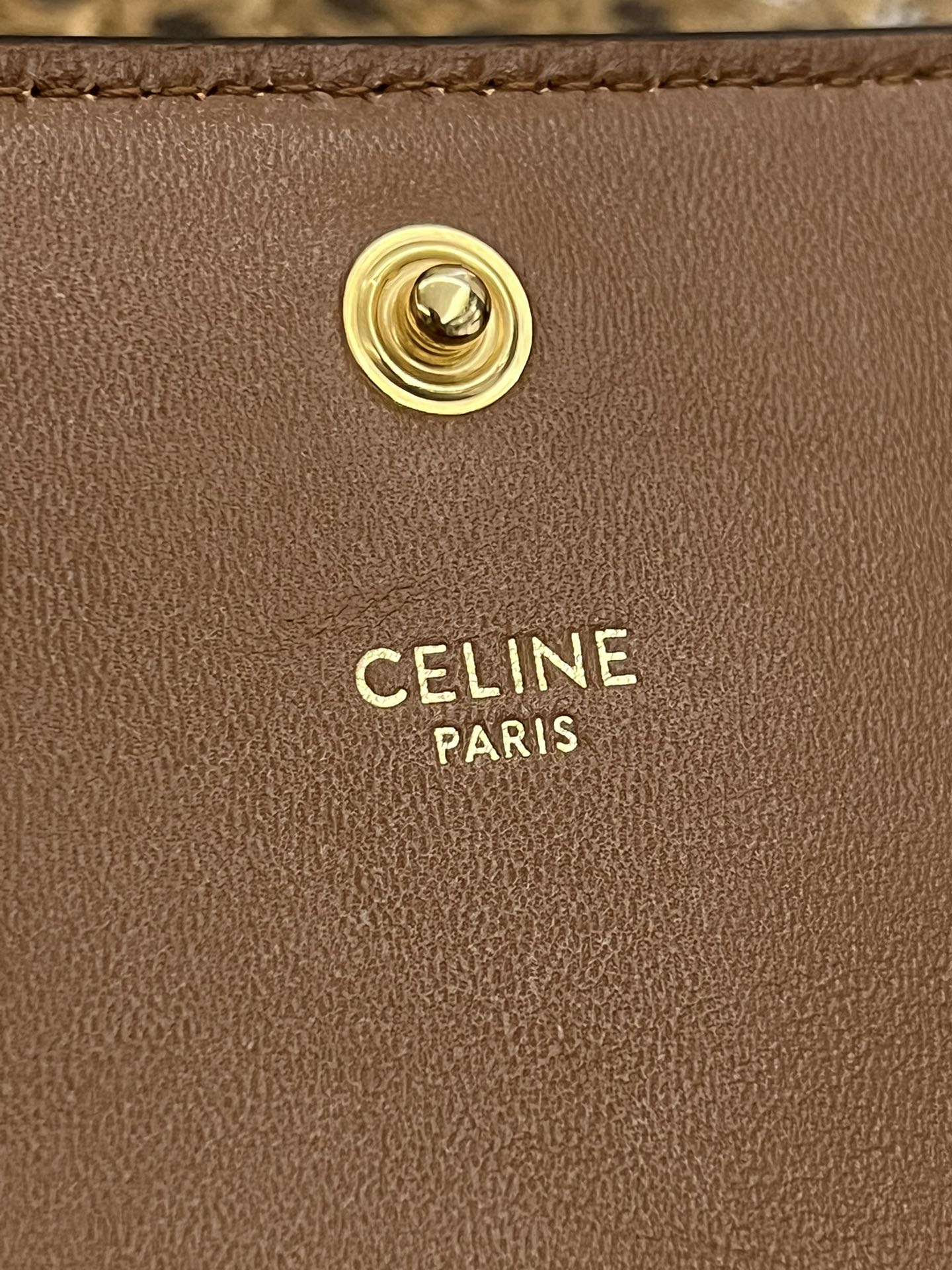 [TOP] CELINE Triomphe Chain Shoulder Bag Cowhide with Logo-printed 20.5x11x4cm