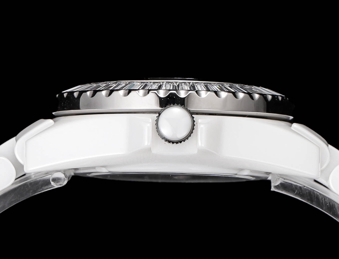 [TOP] CHANEL CALIBER12.2 Machine Watch 33mm