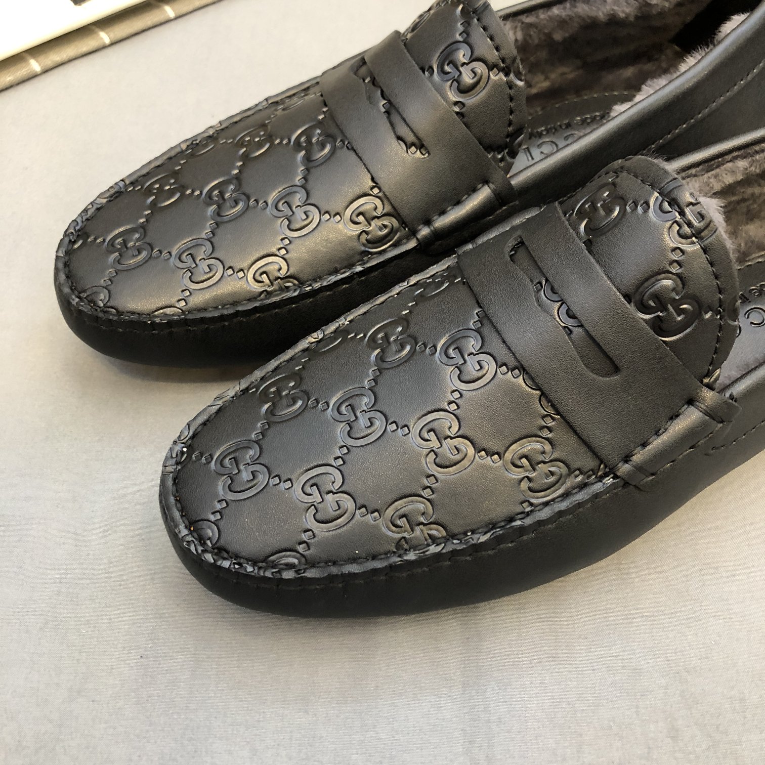 [TOP] GUCCI Autumn And Winter Men's Flat Shoes - Black