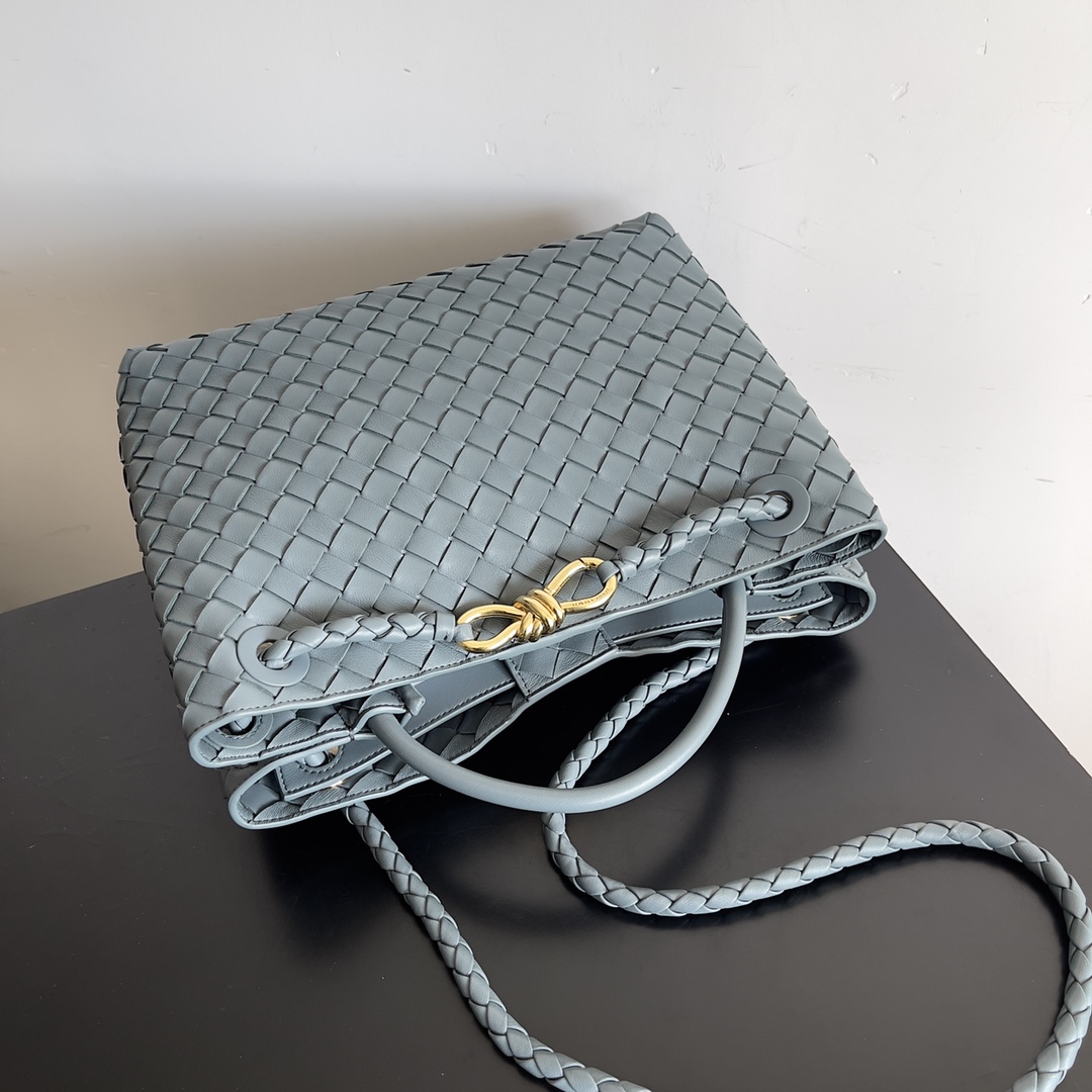 [TOP] Bottega Veneta BV Andiamo Bags Woven Handbags Lambskin 32x24x12 cm - Blue