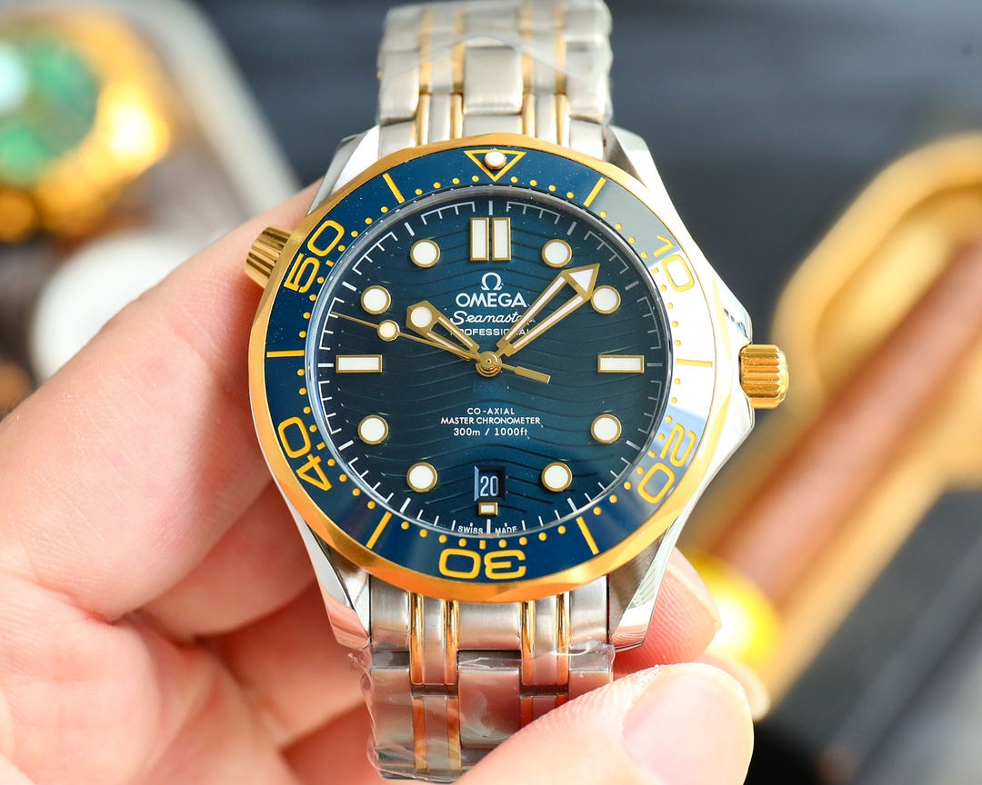 [TOP] OMEGA SEAMASTER Seahorse Series Watch 42mm - 2 Colors