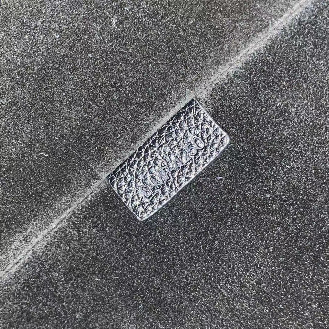 [TOP] CELINE Bucket 16 Bag Cowhide 29×25×23cm - Black