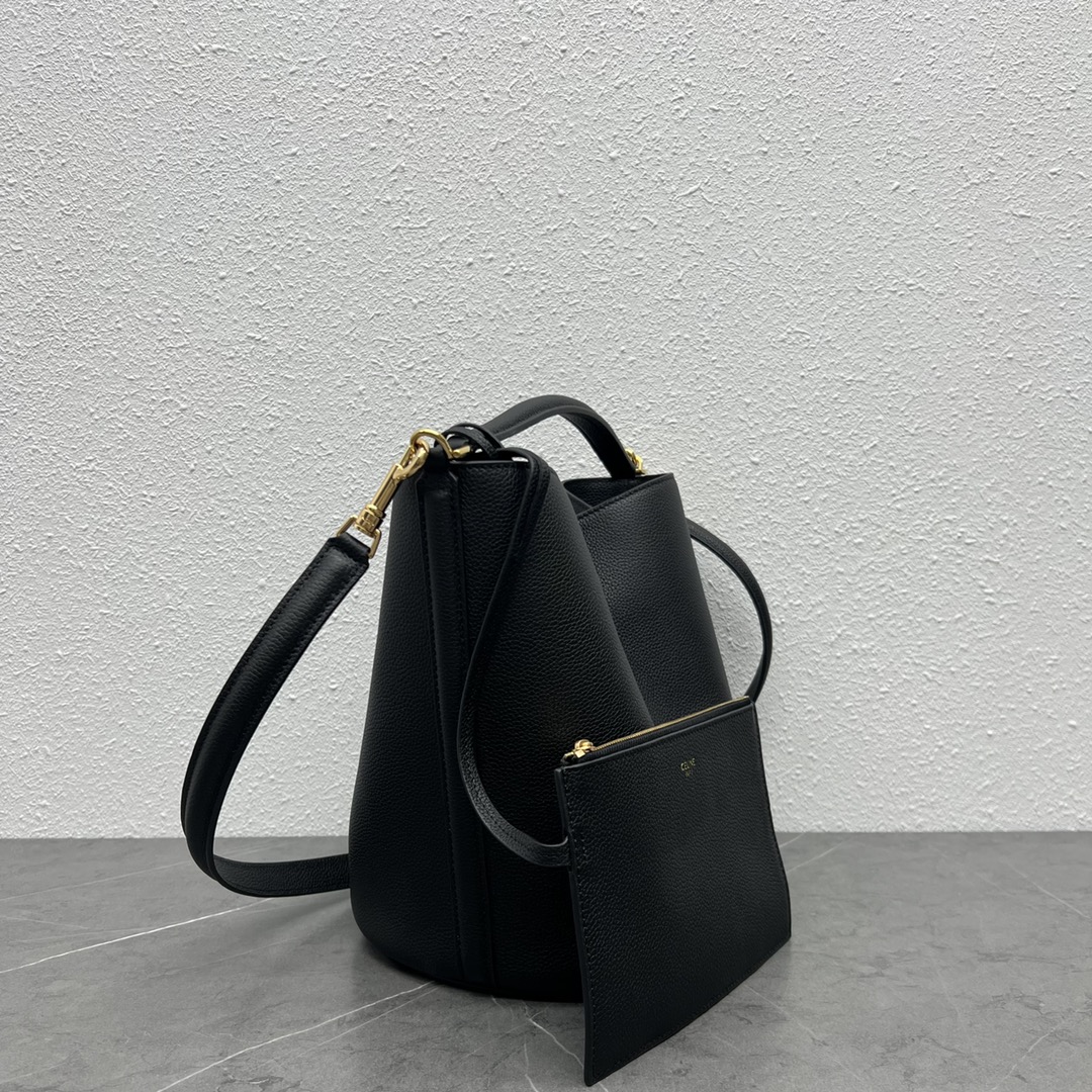 [TOP] CELINE Bucket 16 Bag Cowhide 29×25×23cm - Black