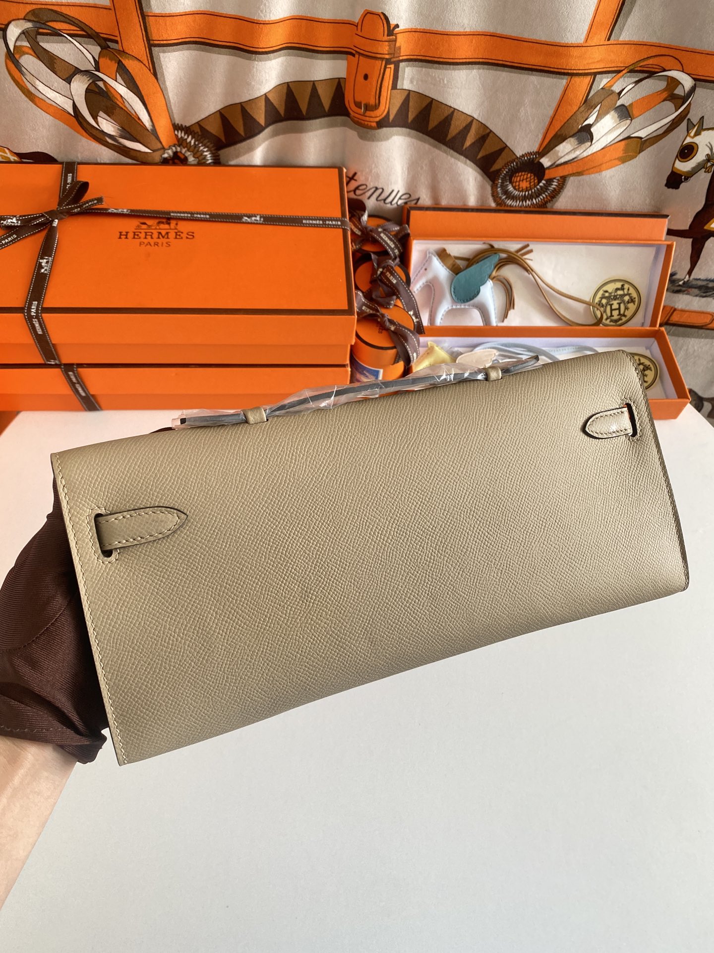 [TOP] HERMES Kelly Cut Epsom 31CM - Elephant Grey - GHW&SHW