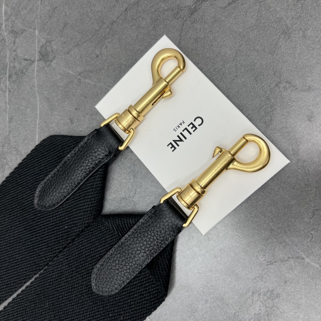 [TOP] CELINE Sangle Bucket Bag Lychee Small 18x13x25cm - Black