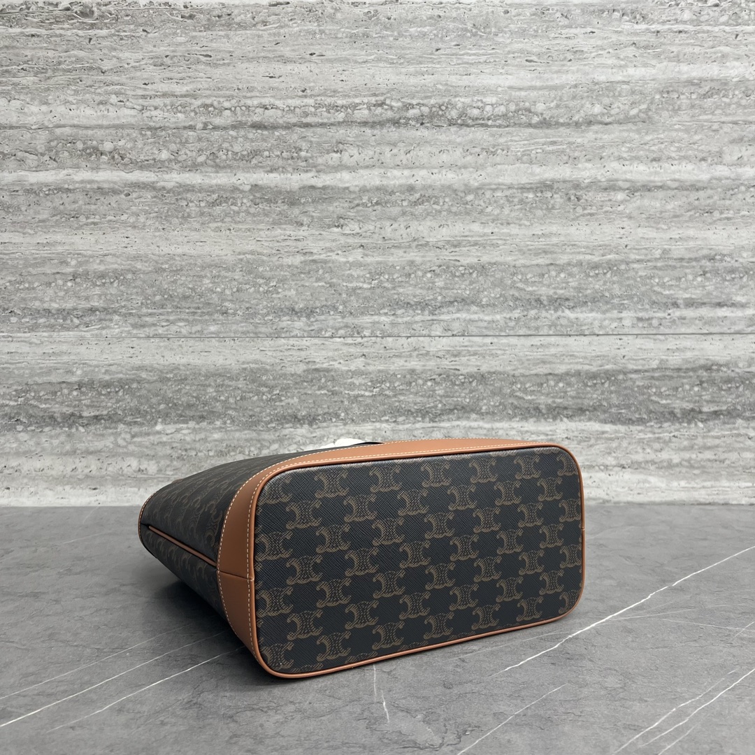 [TOP] CELINE Cabas Bag Triomphe Canvas/Cowhide 25.5x13x24cm - Monogram