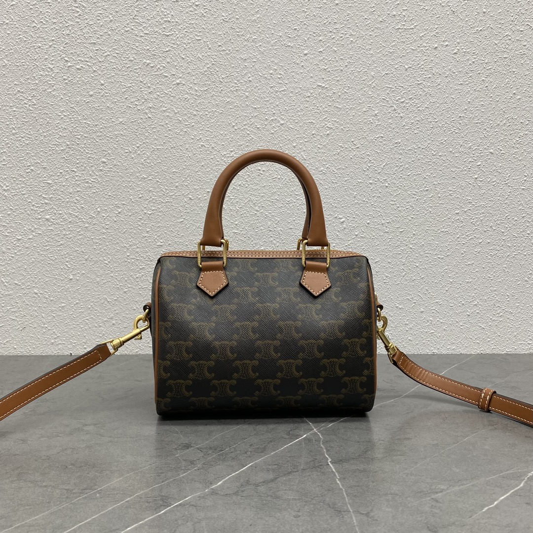 [TOP] CELINE Boston Bag Cowhide 19.5×14×7.5cm - Monogram