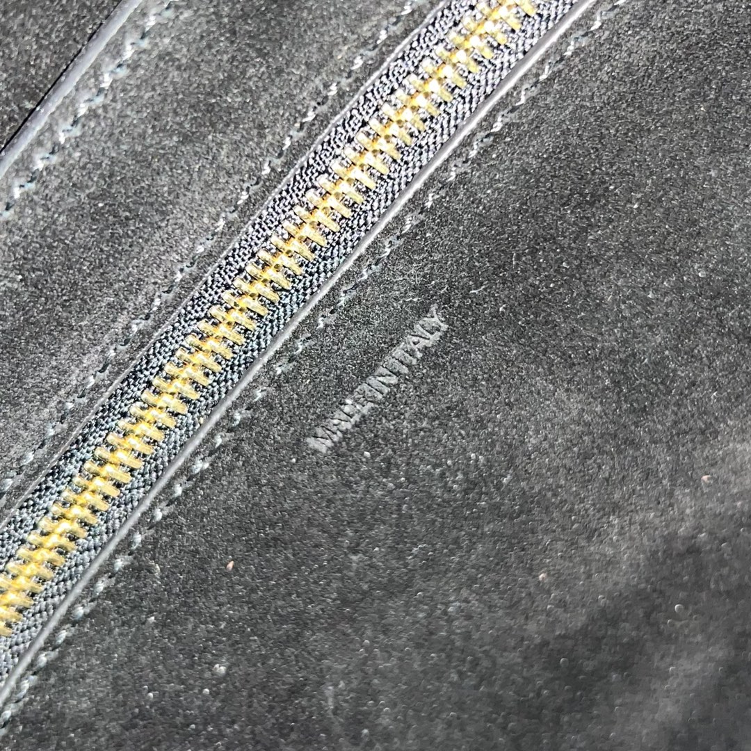 [TOP] CELINE Sangle Bucket Bag Lychee Small 18x13x25cm - Black