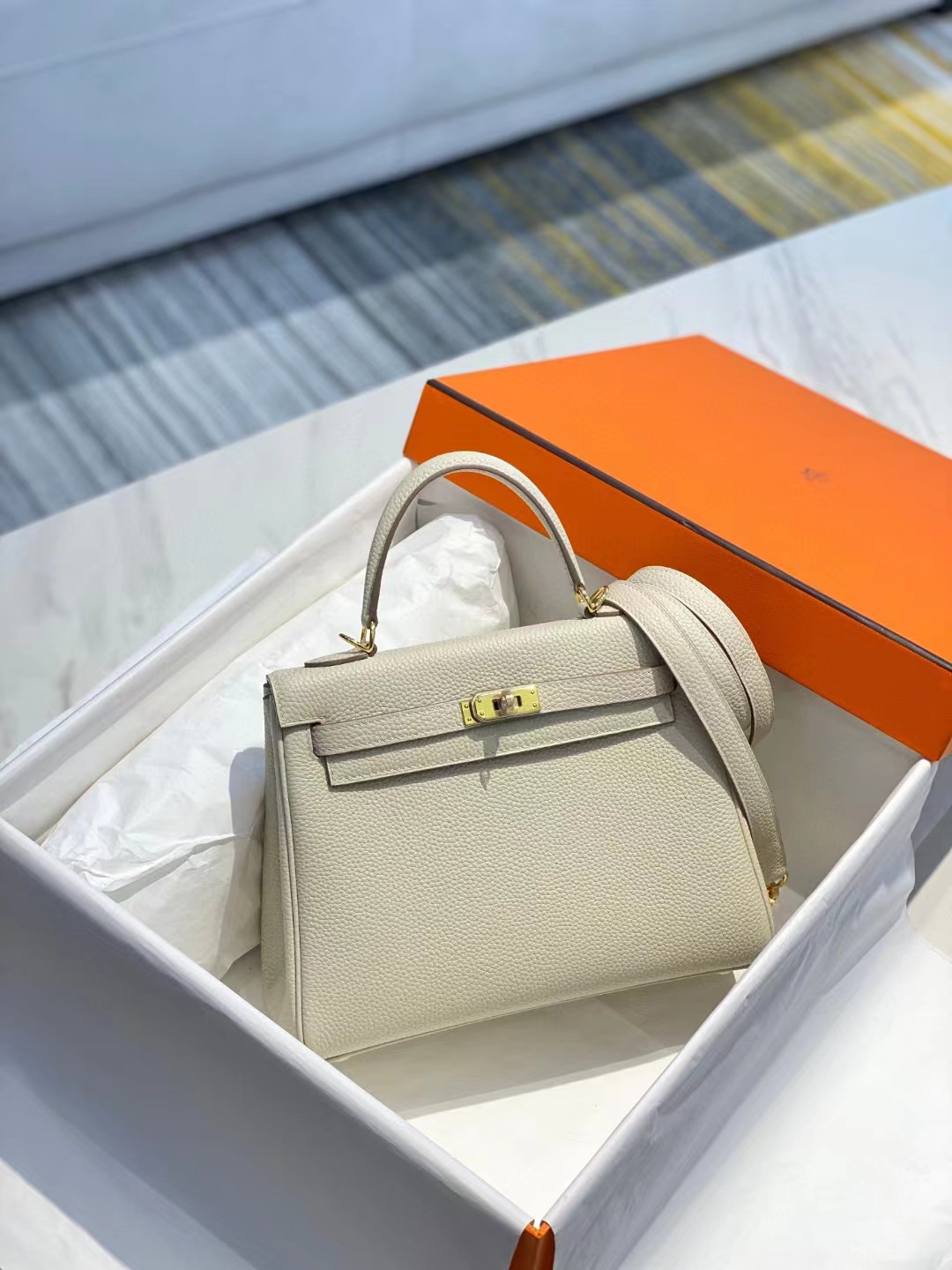[TOP] HERMES Togo Leather Kelly Bag 28 cm - Light Cream & GHW
