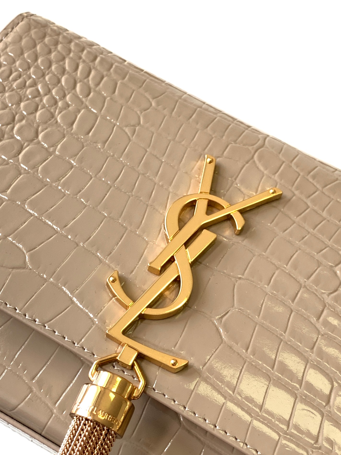 [TOP] Yves Saint Laurent YSL Cowhide Kate Bag - 20x12x5cm & GHW