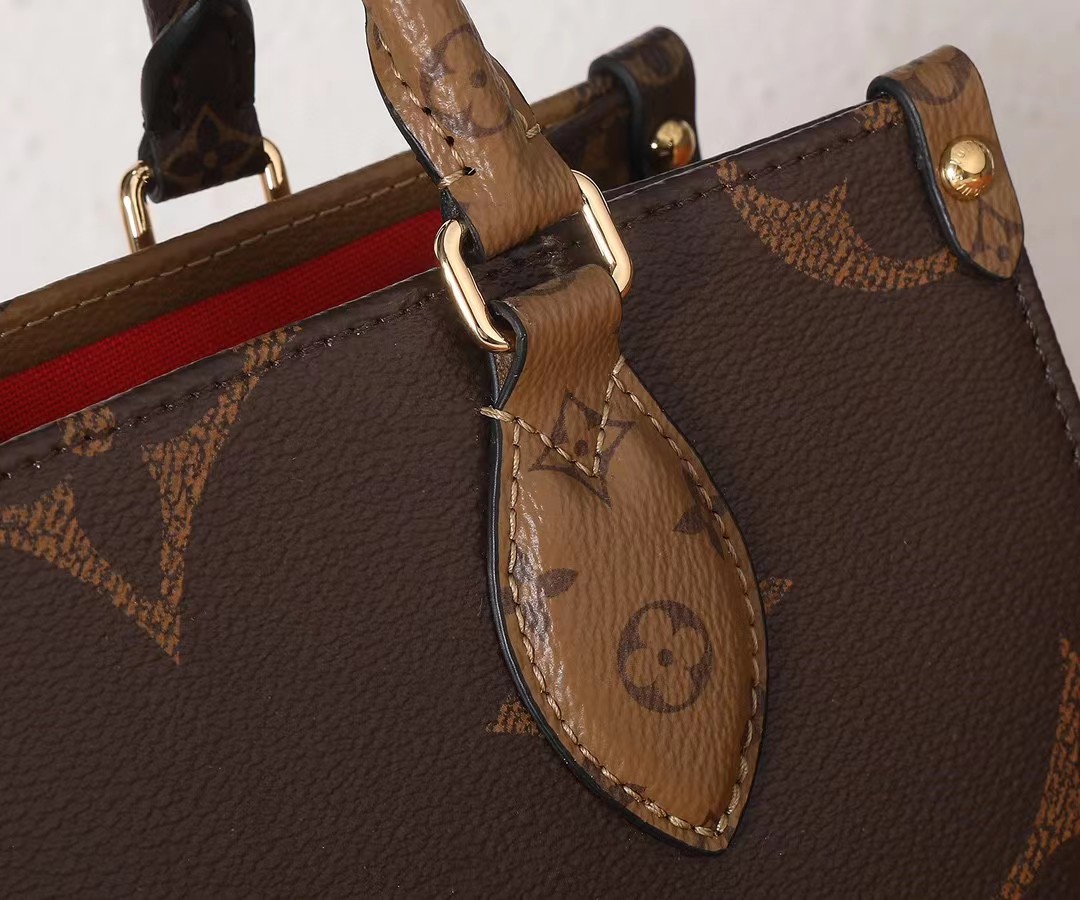 [TOP] Louis Vuitton LV  On The Go Presbyopia Leather Bag 25x19x11.5 cm -Brown