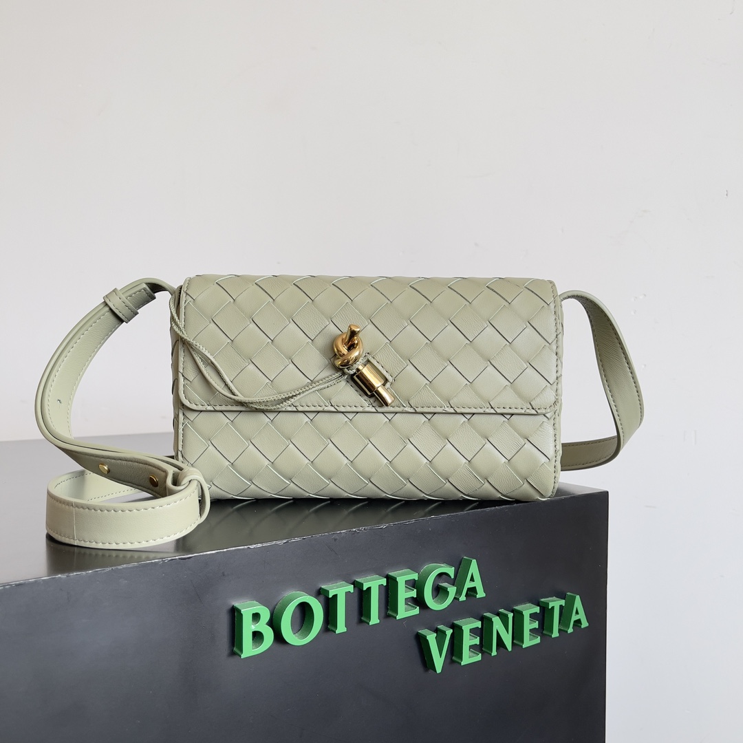 [TOP] Bottega Veneta BV  Mini Andiamo Versatile - 5 Colors