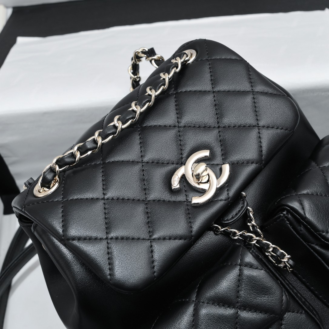 [TOP] CHANEL Duma Backpack Bag  Imported Fetal Cowhide - 17.5×16.5×10CM，21×20×12CM - SHW&Black