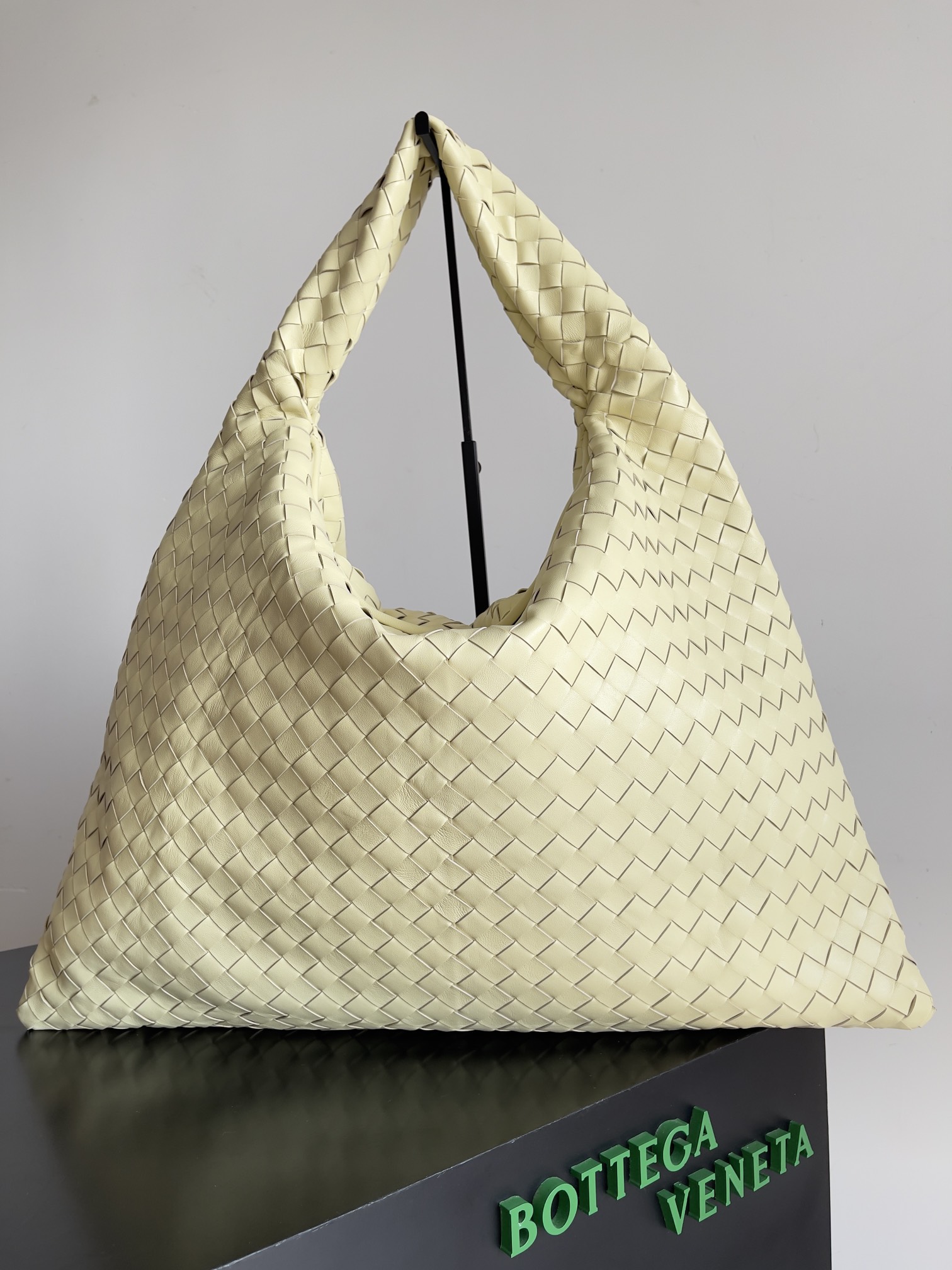 [TOP] Bottega Veneta BV Large Hop Bag 53 CM