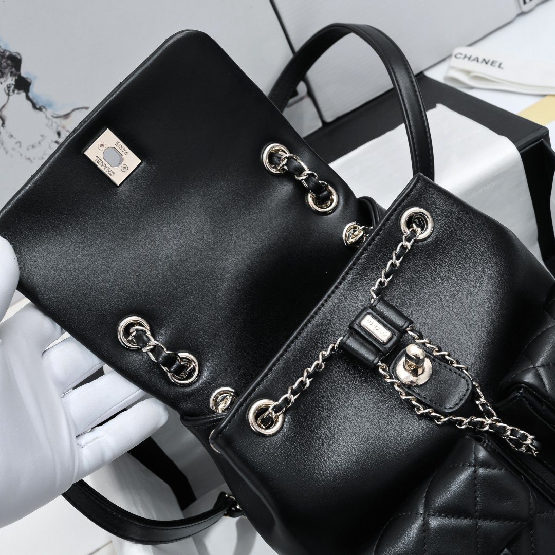 [TOP] CHANEL Duma Backpack Bag  Imported Fetal Cowhide - 17.5×16.5×10CM，21×20×12CM - SHW&Black