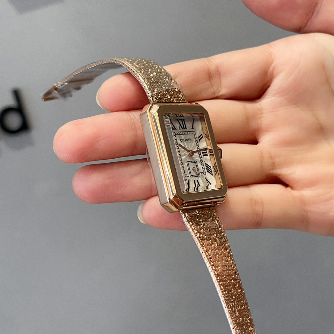 [TOP] CHANEL Quartz Movement Band Watch