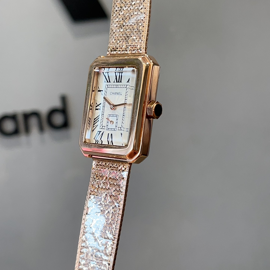 [TOP] CHANEL Quartz Movement Band Watch