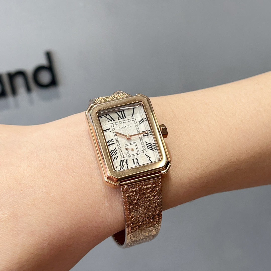 [TOP] CHANEL Quartz Movement Band Watch