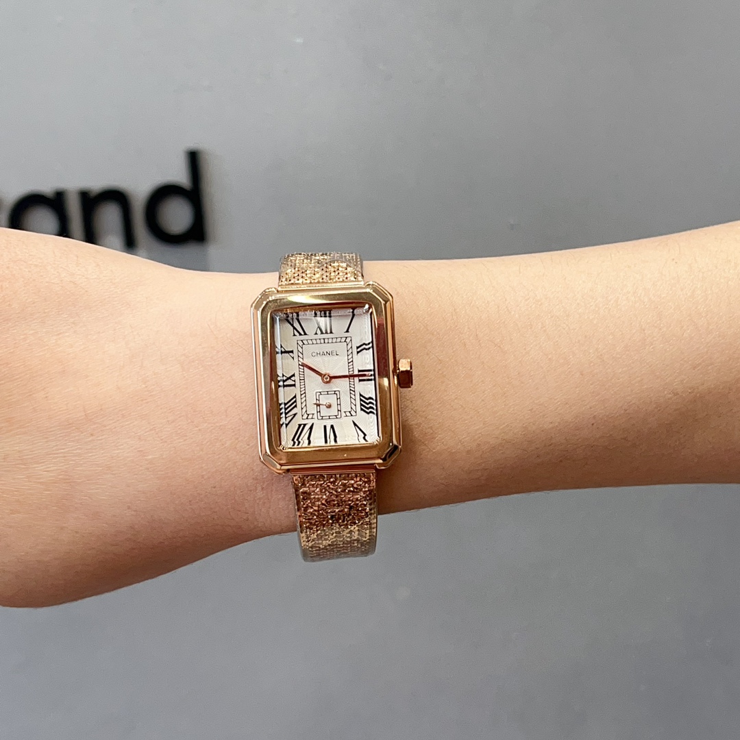 [TOP] CHANEL Quartz Movement Band Watch