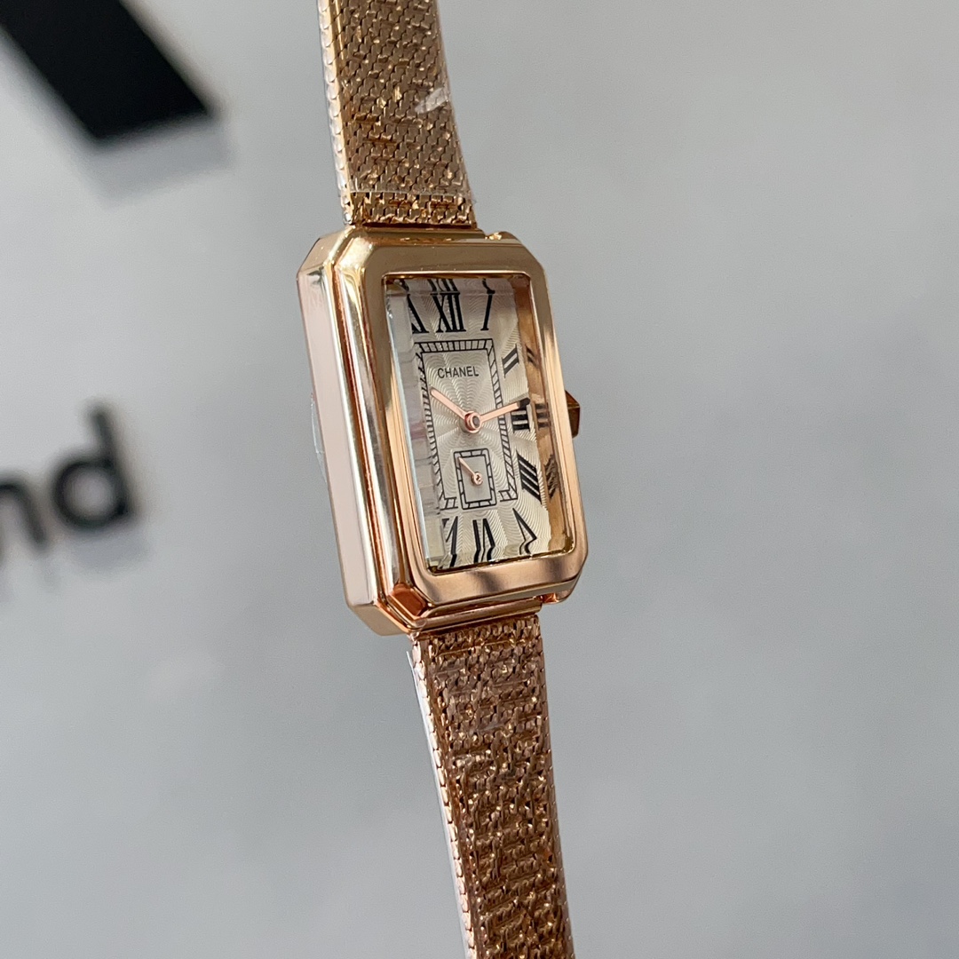 [TOP] CHANEL Quartz Movement Band Watch