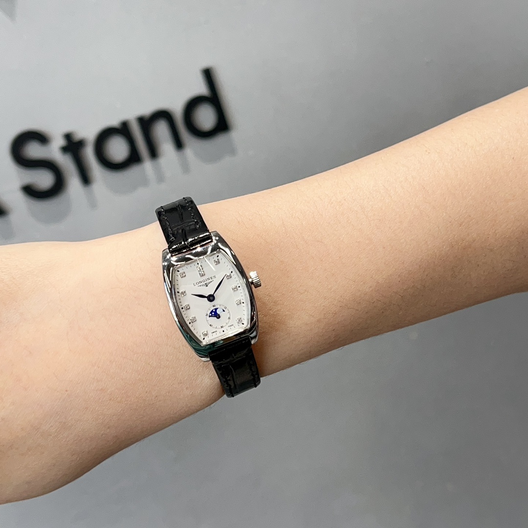 [TOP] LONGINES Barrel-Shaped Stainless Steel Watch 30.6mm - 6 Colors