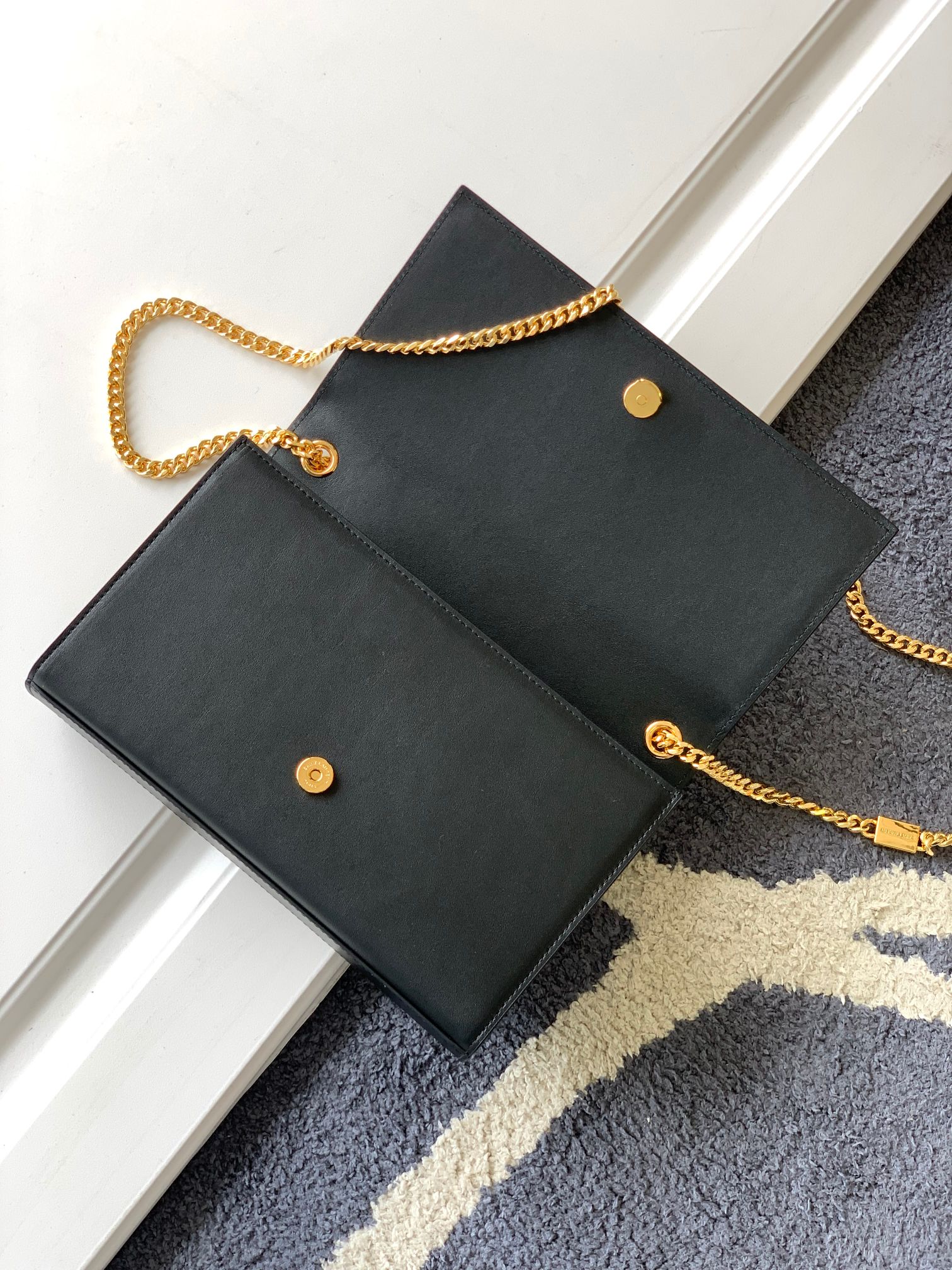 [TOP] Yves Saint Laurent YSL Monogram Kate Bag - 24x14.5x5cm & GHW