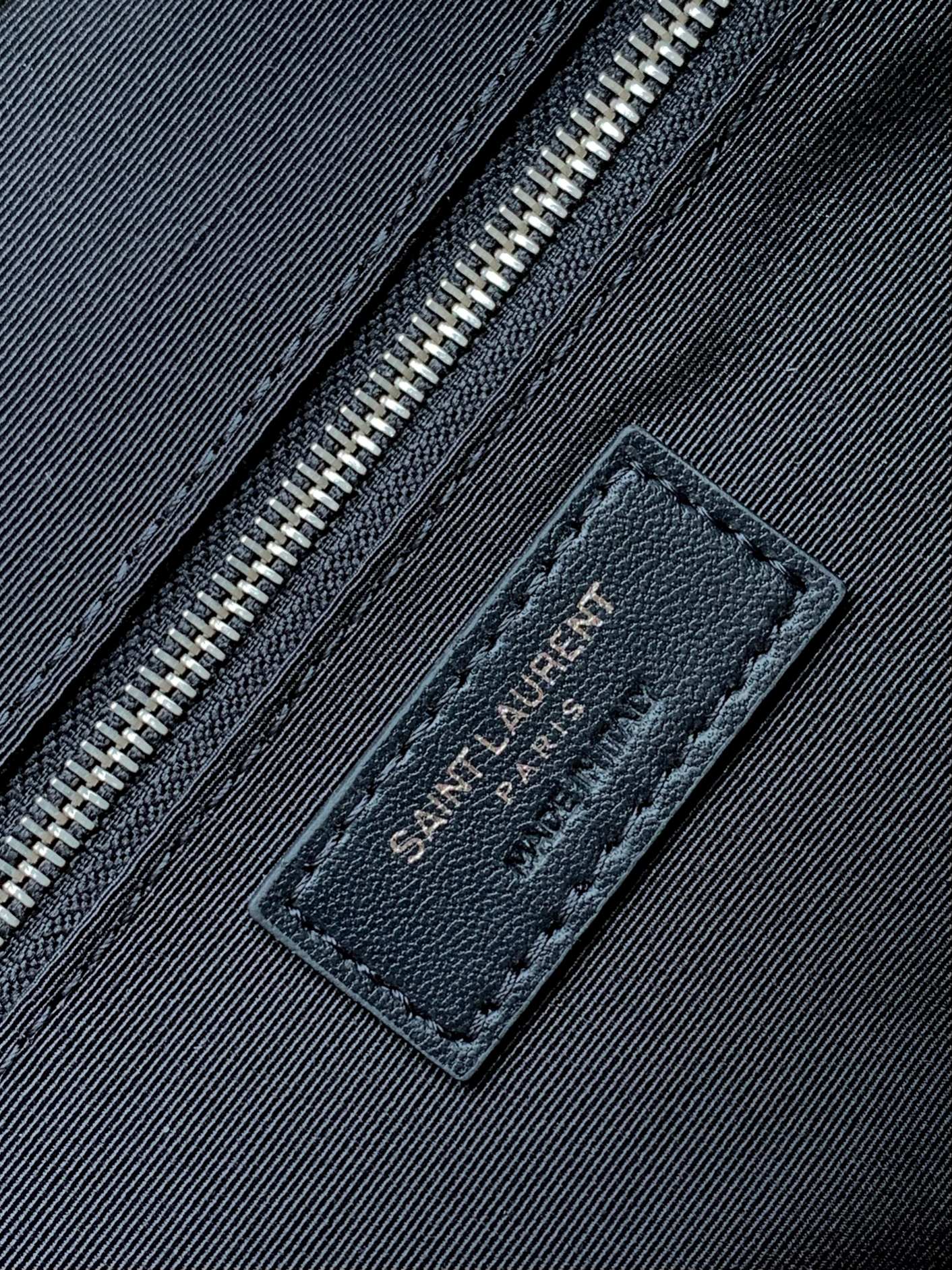 [TOP] Yves Saint Laurent YSL Medium Niki Shopping Bag - 33x27x11.5cm - White