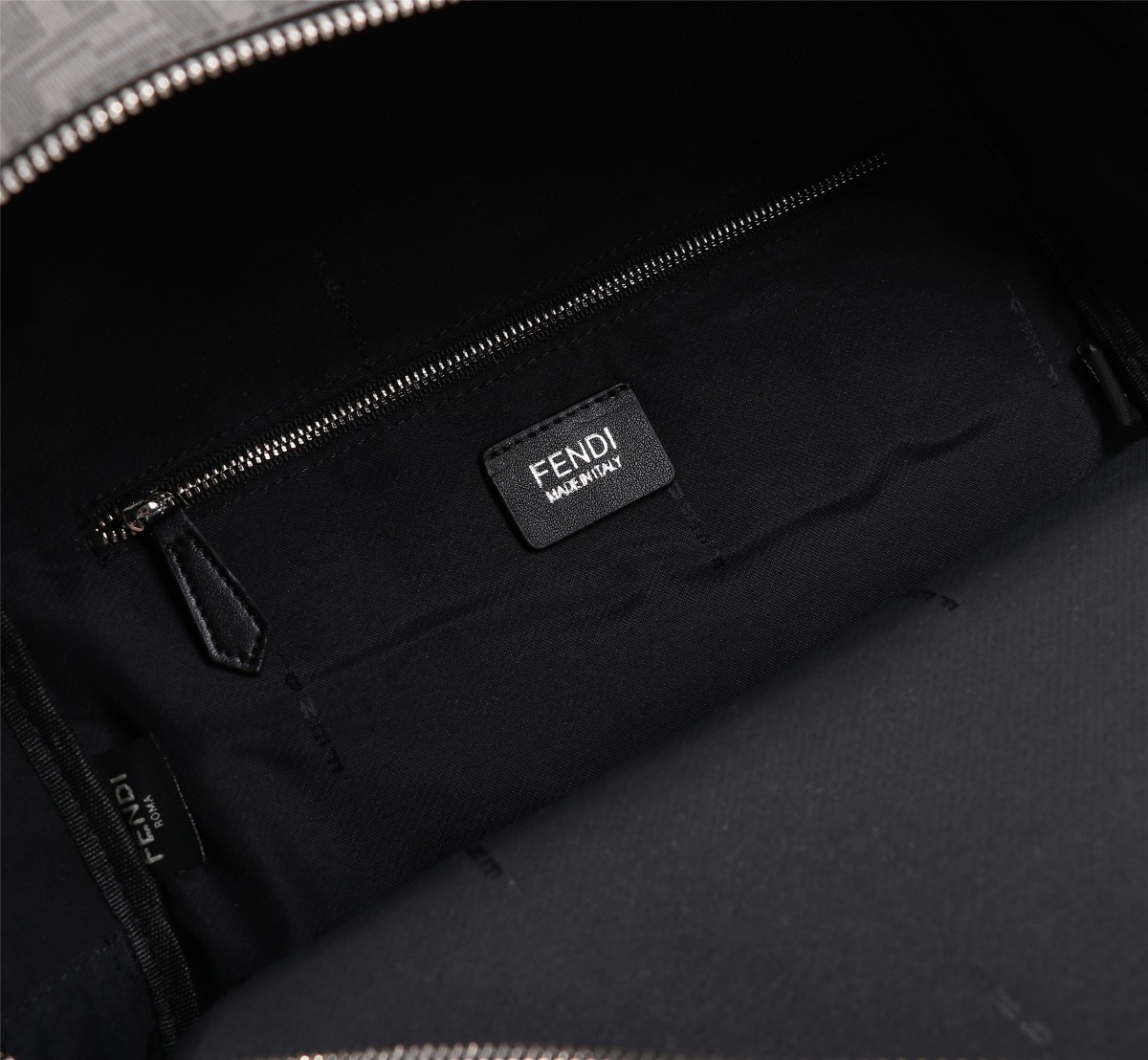 [TOP] FENDI Nylon stitching black leather backpack - 34×38×14cm - Black