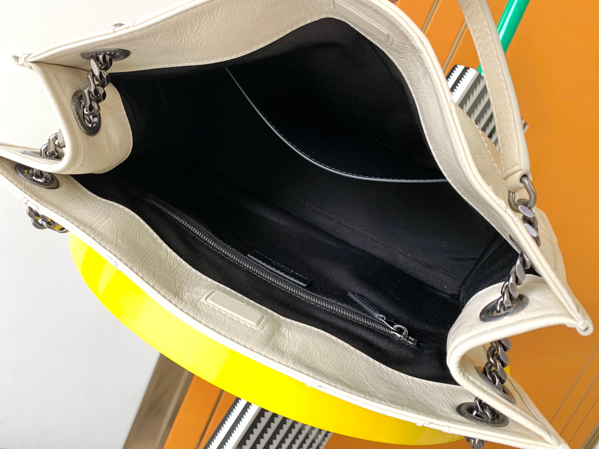 [TOP] Yves Saint Laurent YSL Medium Niki Shopping Bag - 33x27x11.5cm - White