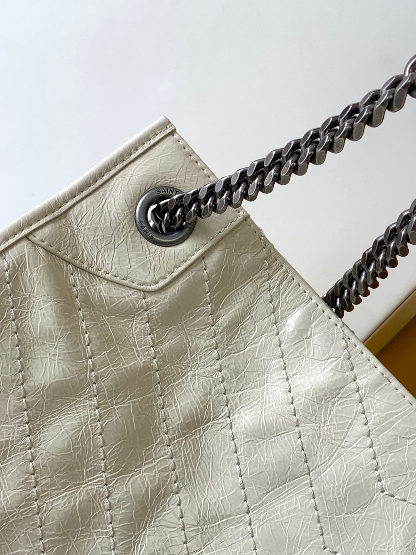 [TOP] Yves Saint Laurent YSL Medium Niki Shopping Bag - 33x27x11.5cm - White