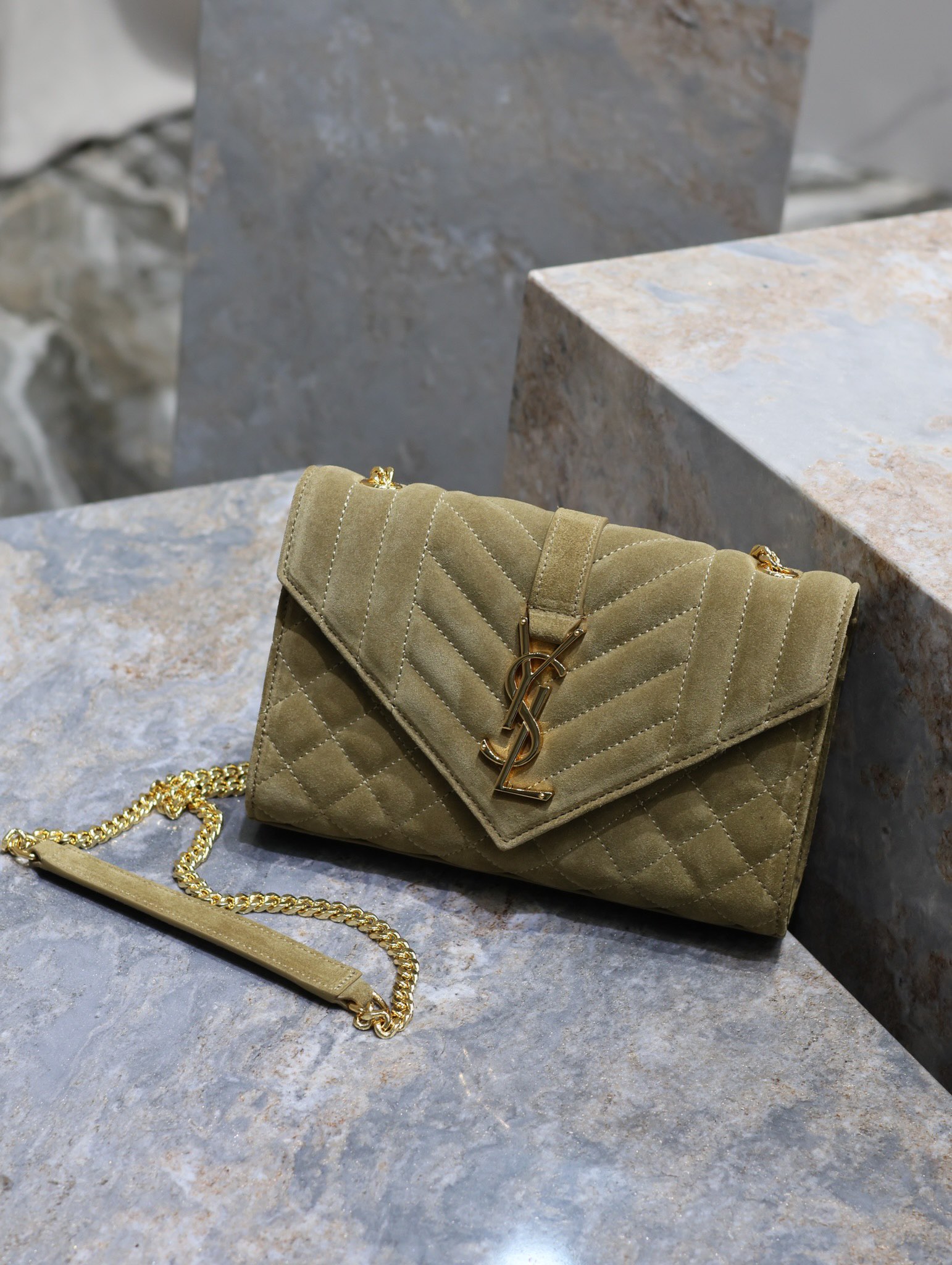 [TOP] Yves Saint Laurent YSL Envelope Chain Wallet Grain Leather - 2 Sizes - Army Green - GHW