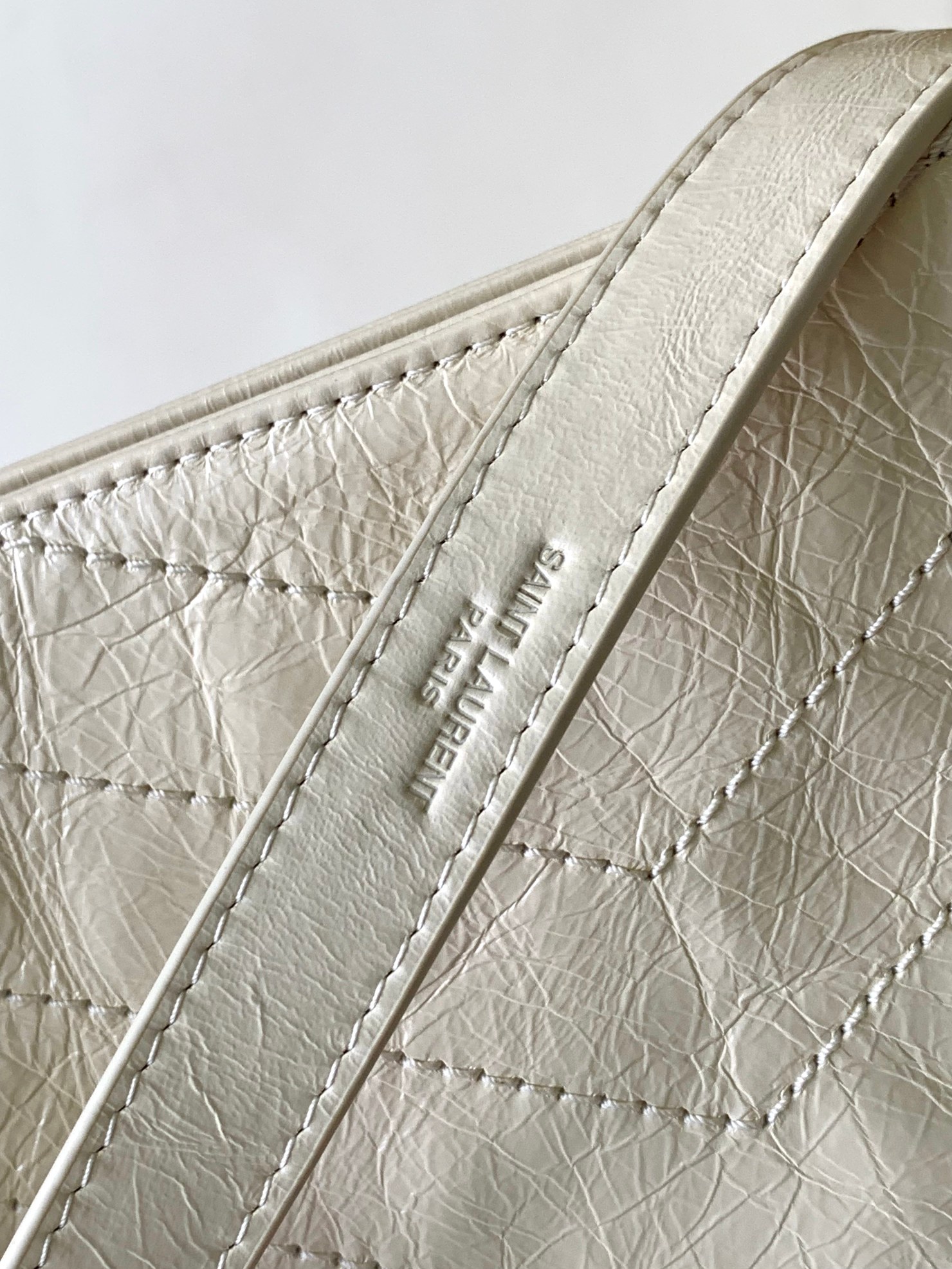 [TOP] Yves Saint Laurent YSL Medium Niki Shopping Bag - 33x27x11.5cm - White