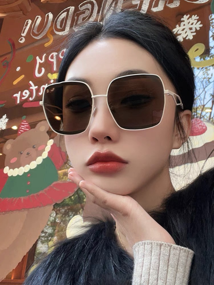 [TOP] CHANEL  New Nylon Rimless Diamond Glasses - 3 Colors