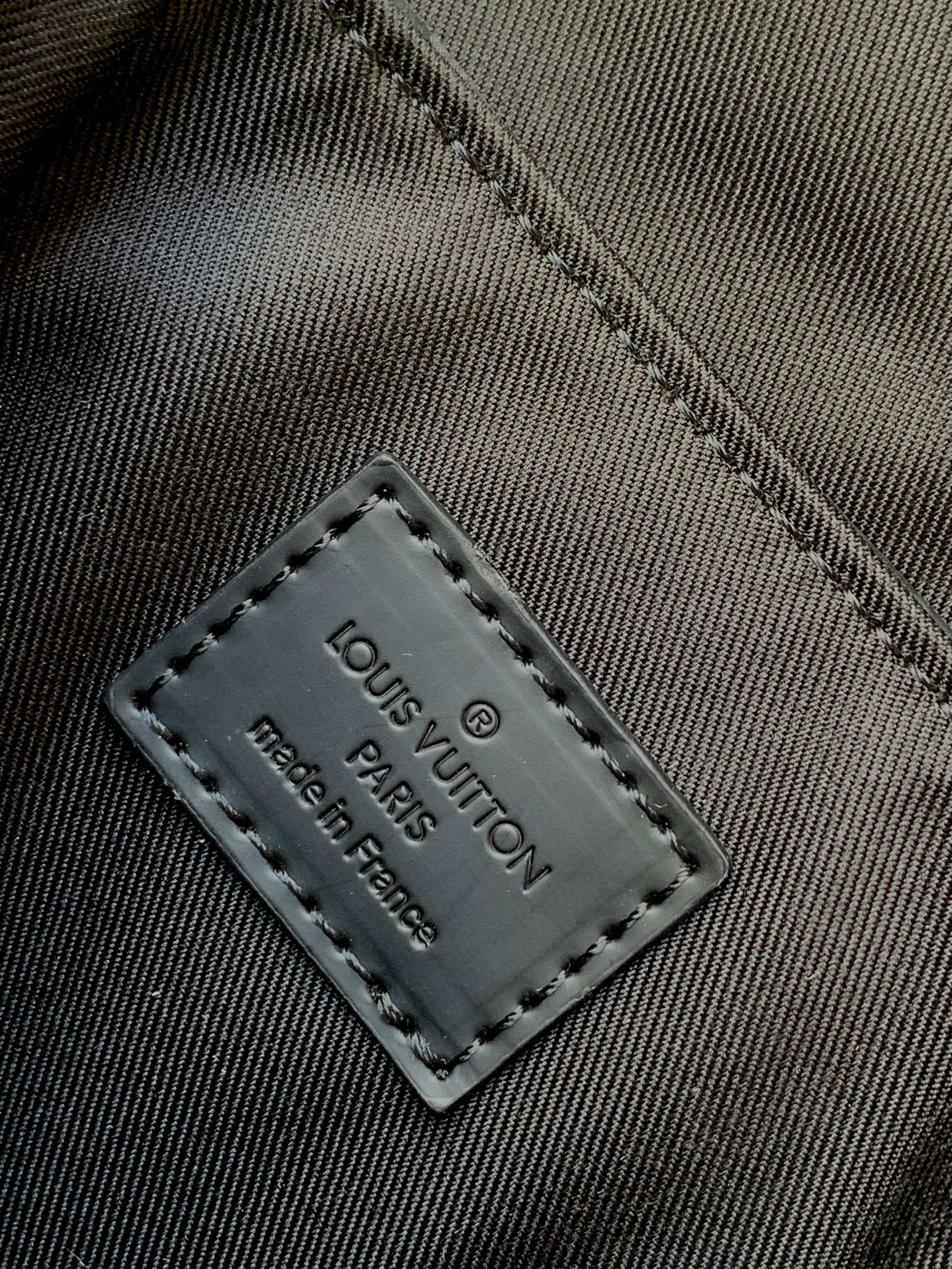 [TOP] Louis Vuitton LV Men's Nano Christopher - 14x19x6CM - Black