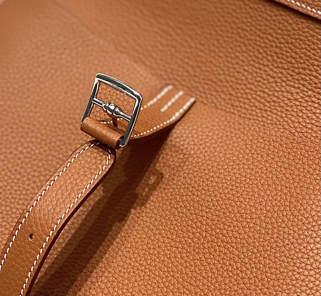 [TOP] HERMES  Clemence Leather Halzan Bag 25cm - Golden Brown