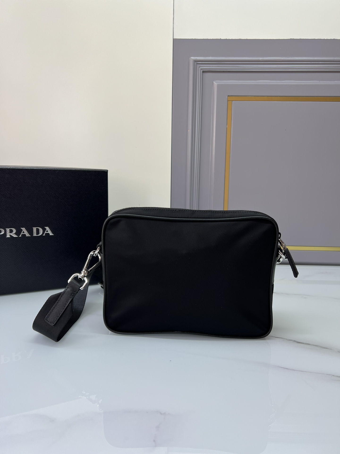 [TOP] PRADA Messenger Bag Nylon 22x16x5cm - Black