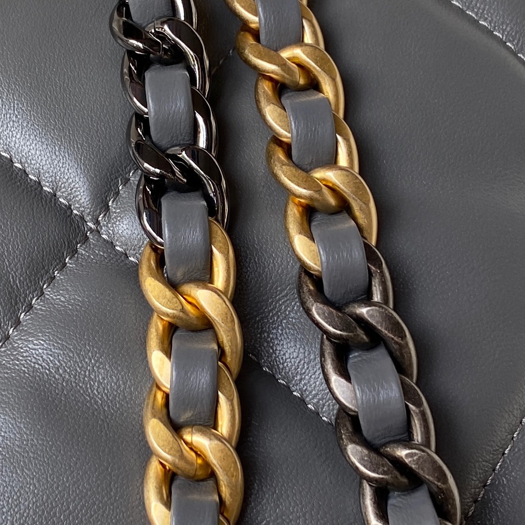 [TOP] CHANEL Classics Backpack - 26X22X16cm - GHW&SHW - Grey