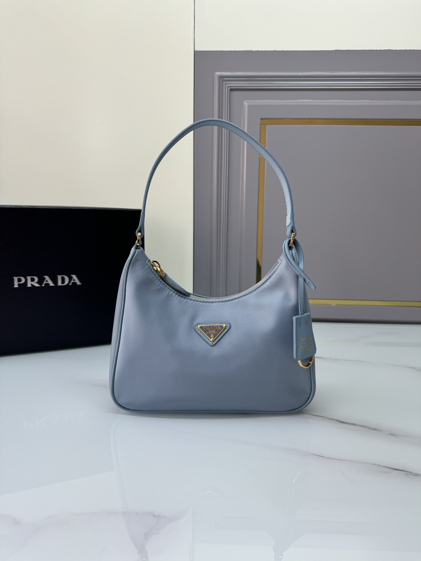 [TOP] PRADA Re-Edition 2000 Bag Parachute Fabric with Leather Shoulder Strap 22x12x6cm - 6 Color & GHW