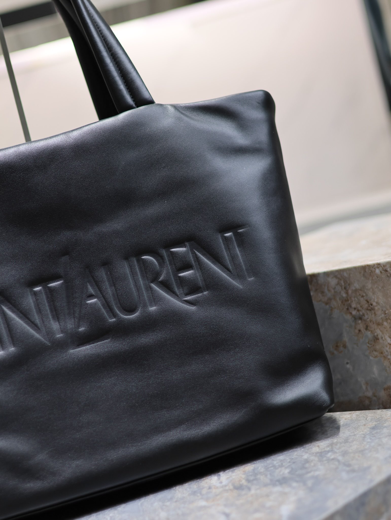[TOP] Yves Saint Laurent YSL Men's Lambskin Tote Bag - 50×43×17cm & Black