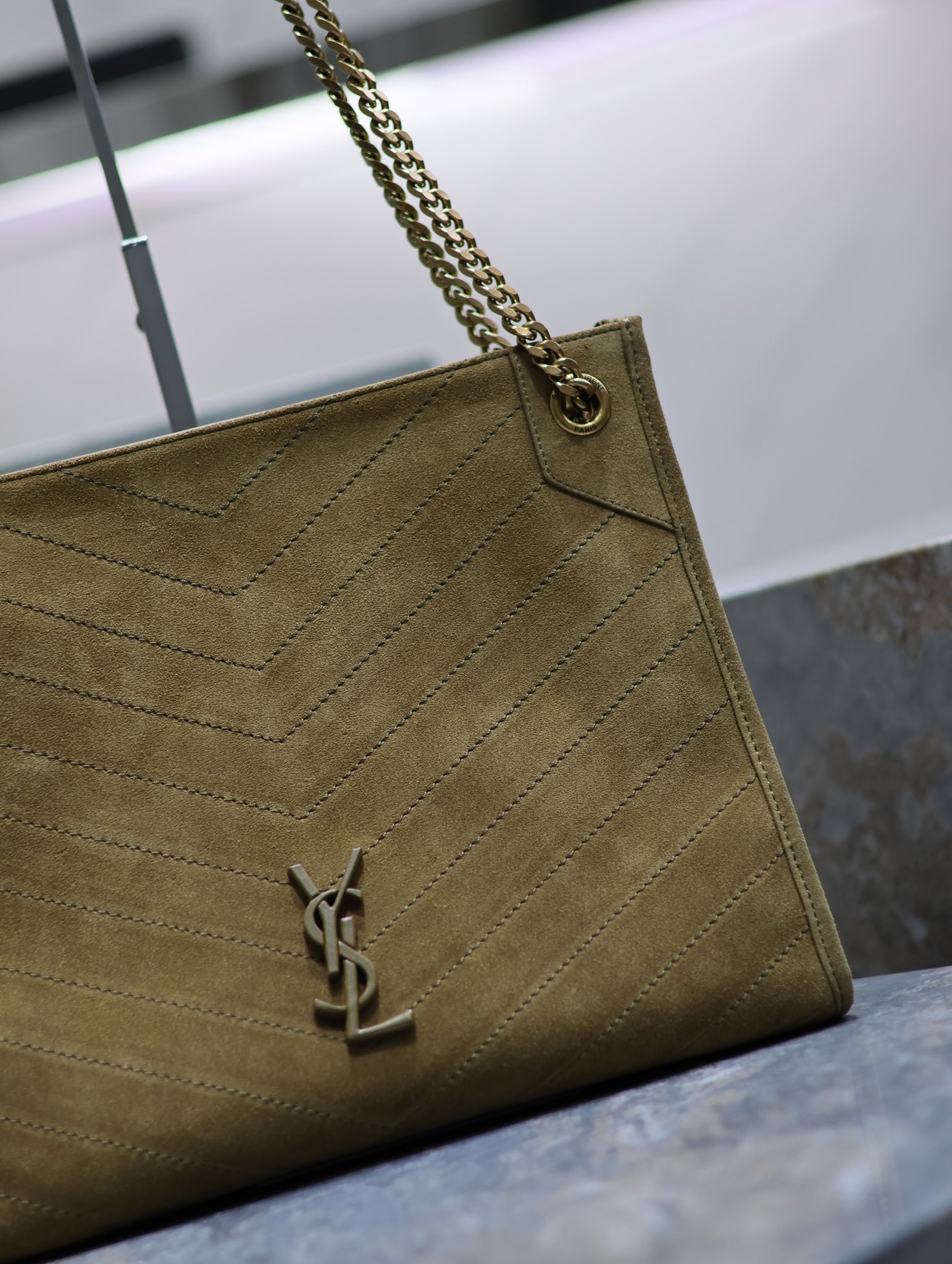 [TOP] Yves Saint Laurent YSL Medium Niki Shopping Bag - 33x27x11.5cm - Army Green