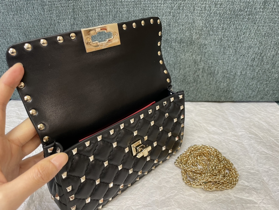 [TOP] VALENTINO Rockstud Spike Bag Lambkin Small 20x6x12cm - Black