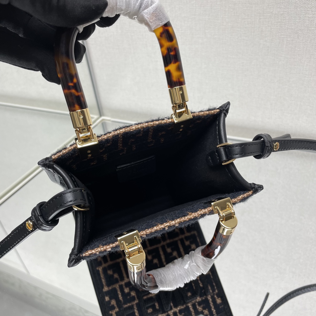 [TOP] FENDI Sunshine Mini Tote bag - Black